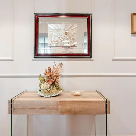 Santerasmo Colosseo Apartment Rome