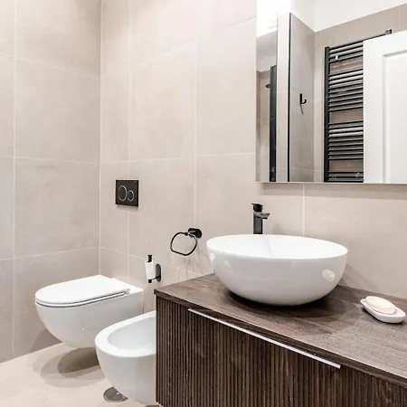 Santerasmo Colosseo Apartment